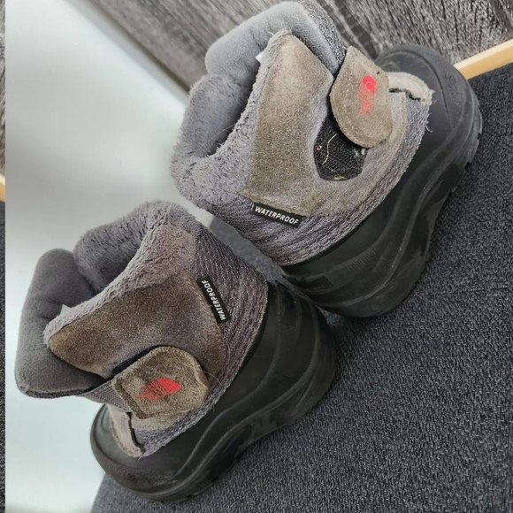 North face toddler winter boots - Picture 4 of 4